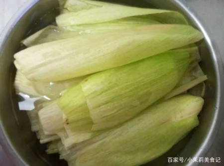 端午节，农村常见的15种“树叶”都能包粽子，味道清新，涨知识了-怎样用一片叶子包粽子